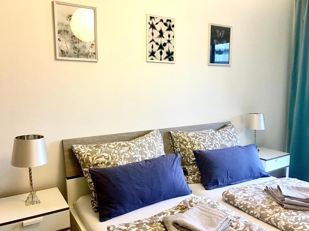 2 Bedroom Apartment Next To Metro U1 And Garage Parking Виена Екстериор снимка